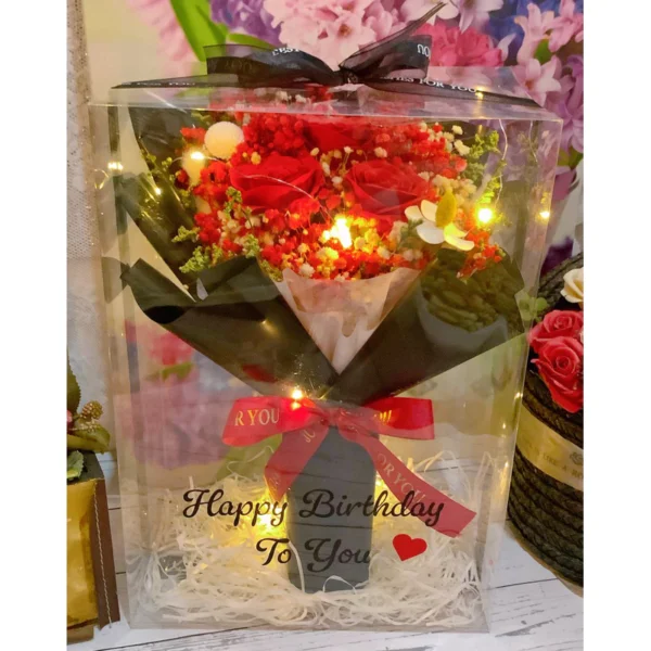 Dried flower bouquet with transparent box
